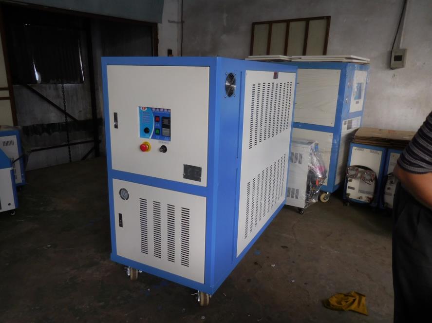 高溫模溫機
